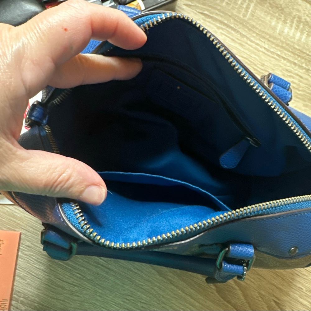 COACH LIMITED EDITION PACMAN MINI BENNETT SATCHEL has been authenticated - Picture 9 of 11